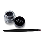 Delineador de ojos Petrizzio Gel Negro 3g